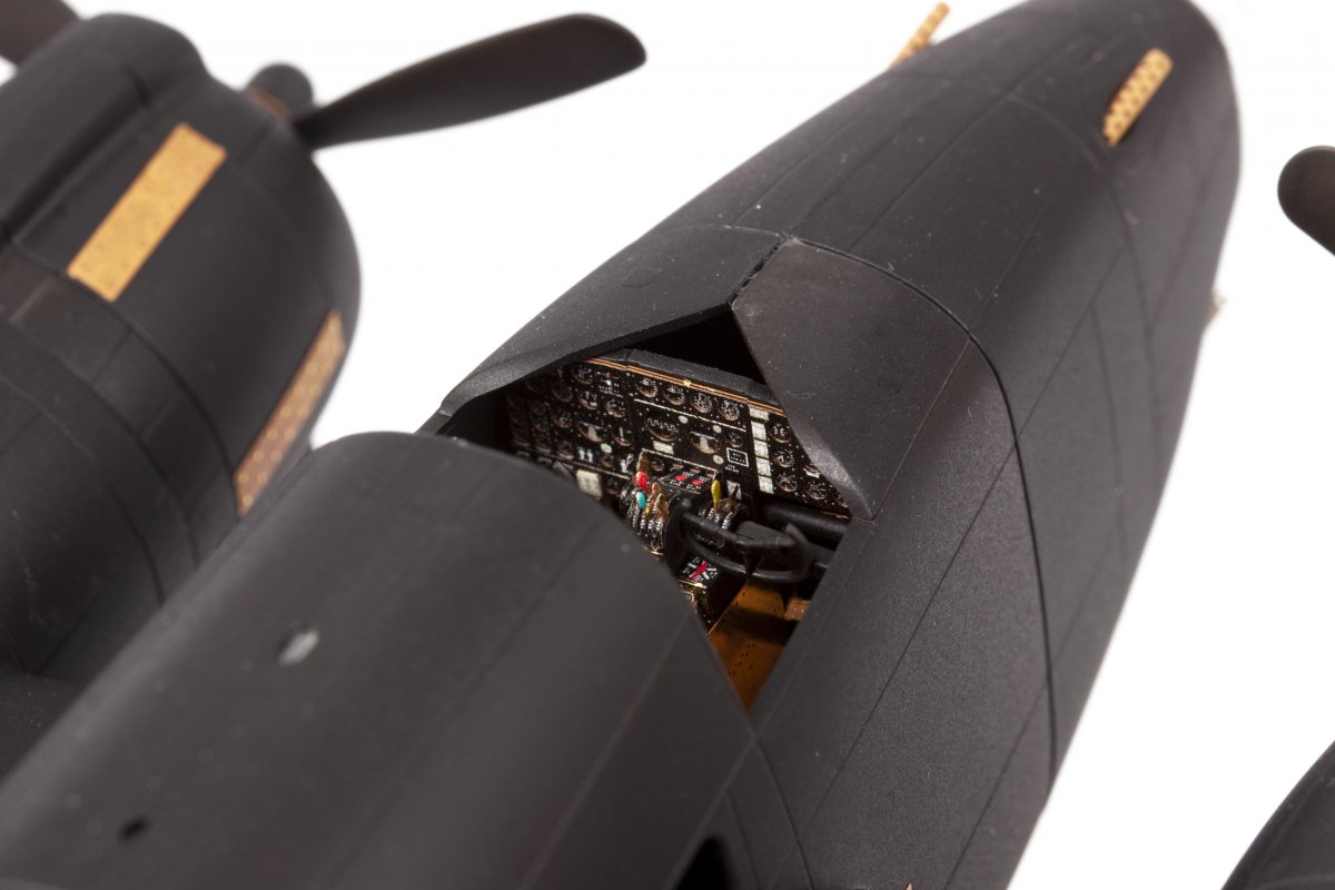 Eduard 491348 PV-1 ACADEMY 1/48 – immagine 3
