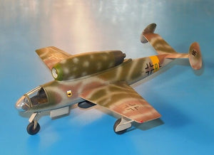 RS Models 92266 Henschel Hs-132 A 1/72 – image 2