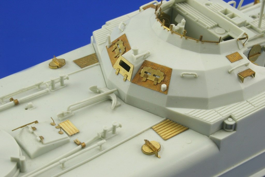 Eduard 53009 S-100 Schnellboot REVELL 1/72 – image 10