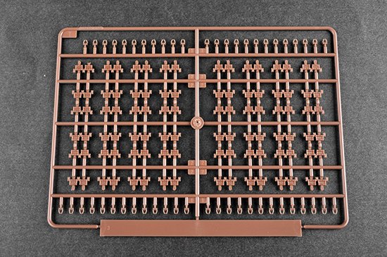 Trumpeter 09525 Russian T-80U MBT 1/35 – immagine 3
