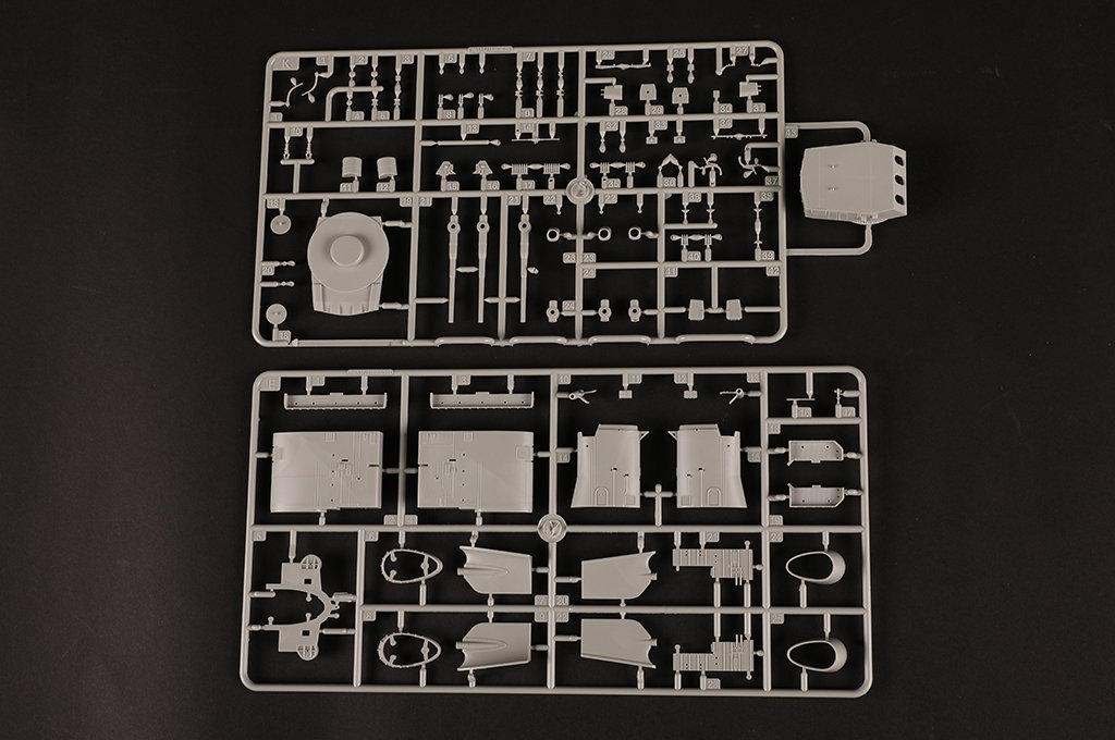 Hobby Boss 86517 USS Iowa BB-61 1/350 – immagine 8