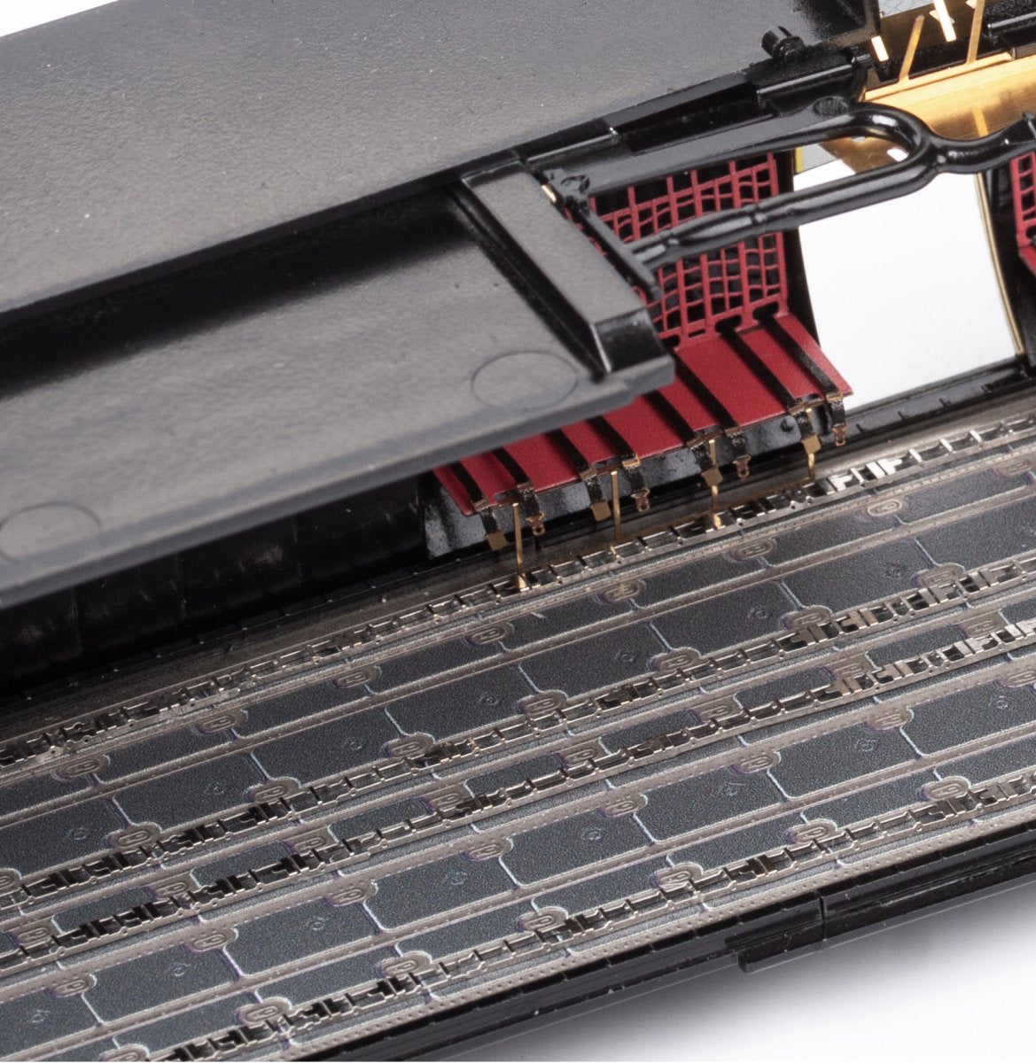 Eduard 73795 C-130J cargo floor ZVEZDA 1/72 – image 2