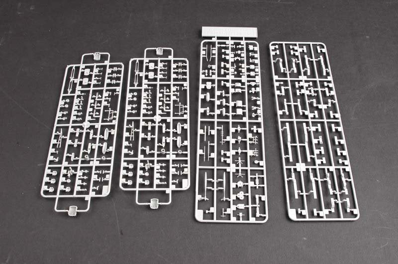 Trumpeter 05776 German Cruiser Admiral Hipper 1941 1/700 – imagen 11