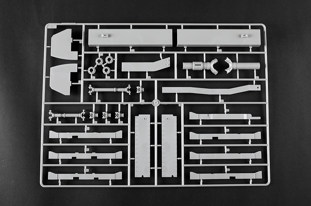 Trumpeter 00948 German Tiger II Heavy Tank - Porsche Turret Early Production 1/16 – Bild 34