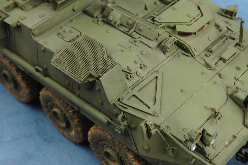 Trumpeter 01575 American M1132 Engineer Squad Vehicle 1/35 – Bild 5