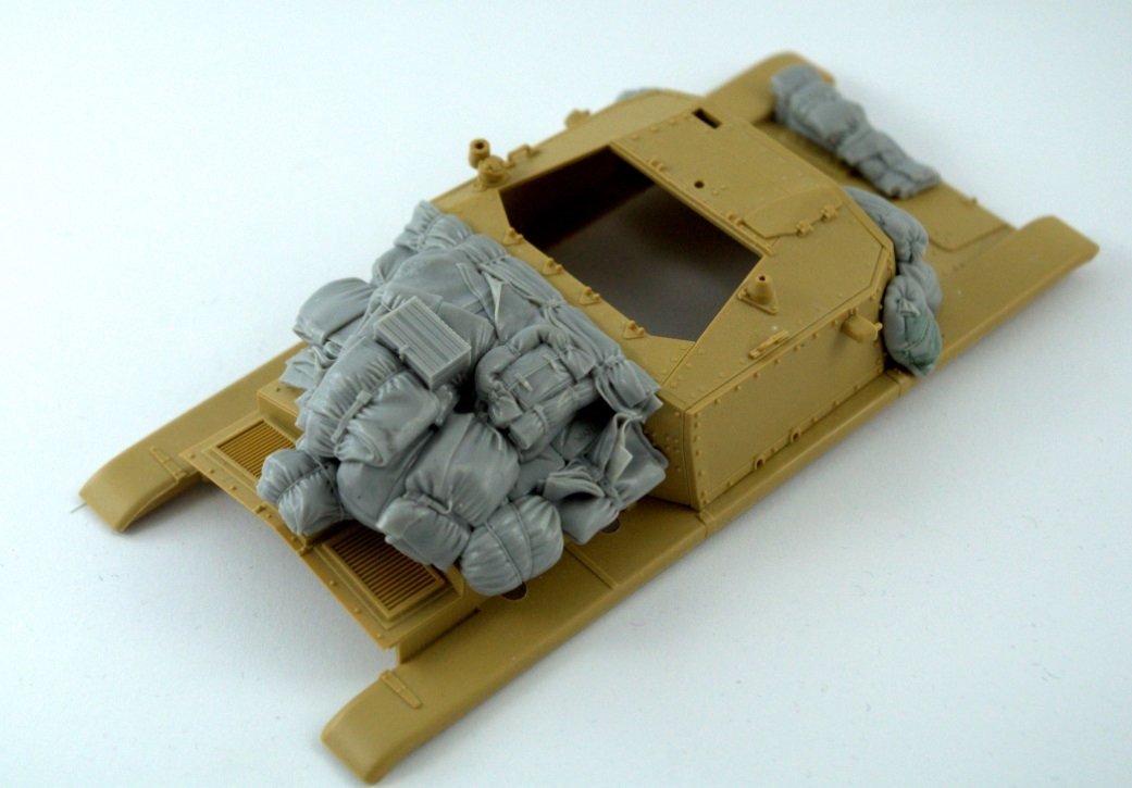 Panzer Art RE35-551 Stowage set for SPG “Semovente” M40-75/18 1/35 – Bild 3