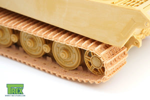 T-Rex Studio TR84008 King Tiger Tracks Pattern 1 1/48 – image 2