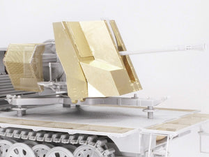 Dragon 6553 3.7cm FlaK 43 auf Sd.Kfz.7/2 1/35 – immagine 9