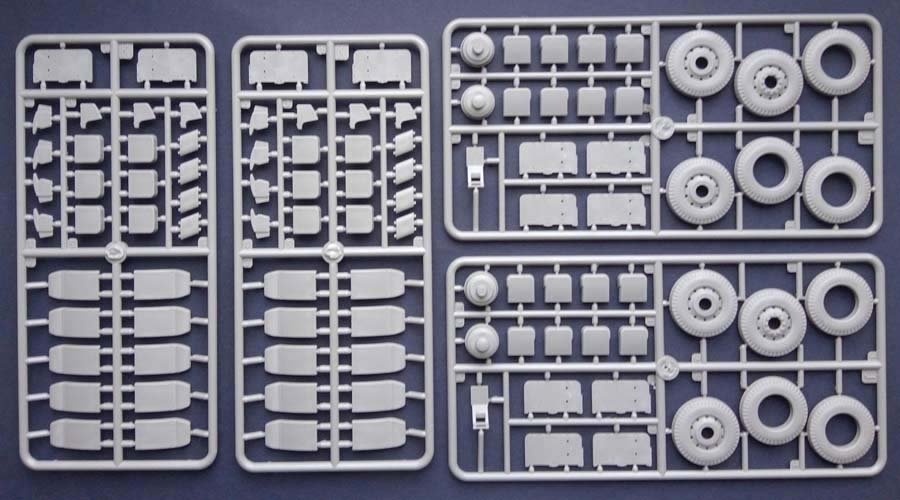 Roden 816 GMC PD3701 Silverside Bus &amp;quot;Greyhound Lines&amp;quot; 1/35 – Bild 9