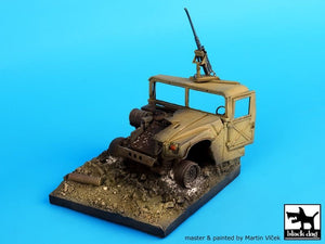 Black Dog D35018 Destroyed Humvee base 1/35 – image 5