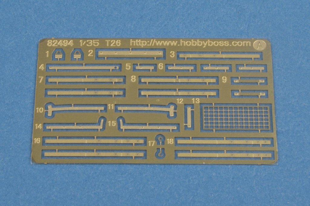 Hobby Boss 82497 Soviet T-26 Light Infantry Tank Mod.1938 1/35 – immagine 10