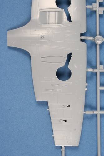 Special Hobby 48051 Supermarine Spitfire Mk.VC Malta Defenders 1/48 – image 5