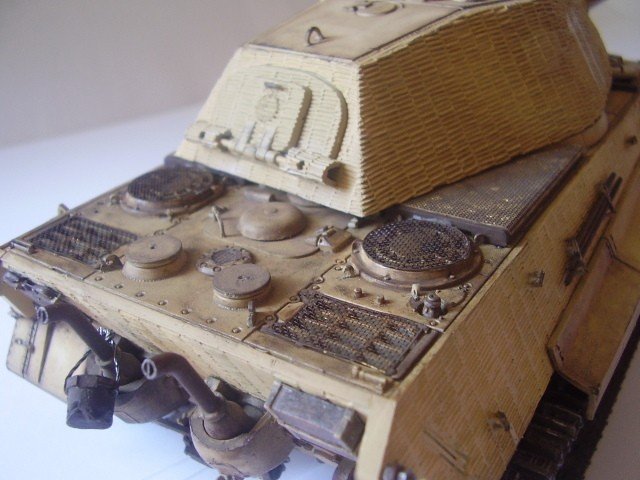 Dragon 6302 Sd.Kfz. 182 Kingtiger Porsche Turret w/Zimmerit 1/35 – immagine 3