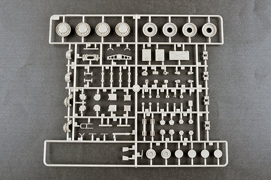 Trumpeter 01079 KET-T Recovery Vehicle Based on MAZ-537 Heavy Truck 1/35 – Bild 13