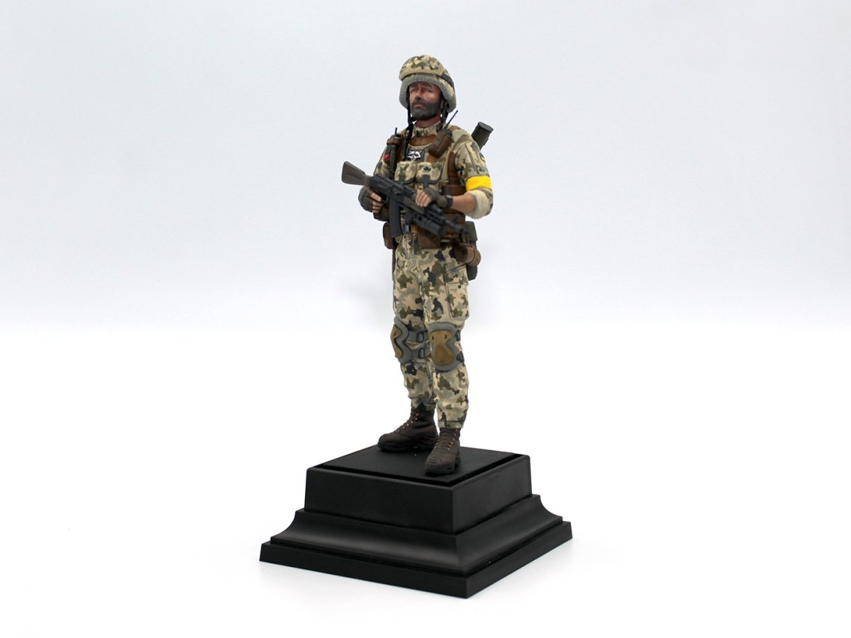 ICM 16104 Soldier of the Armed Forces of Ukraine 1/16 – zdjęcie 13