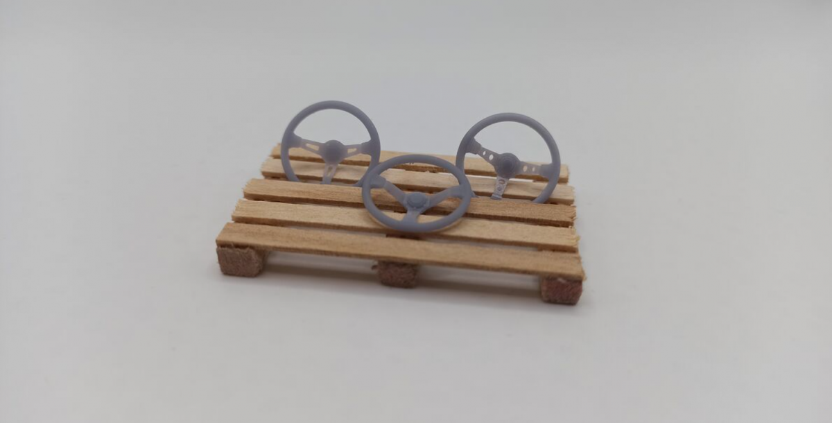 Yamamoto Model Parts YMPTUN22 Zestaw kierownic sportowych 1/24 – imagen 3