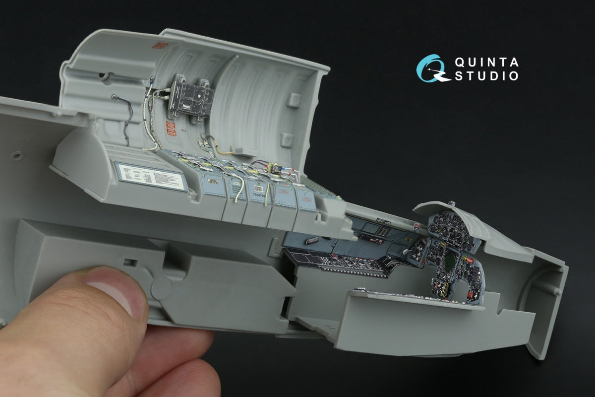 Intérieur imprimé en 3D et coloré sur papier décalcomanie Quinta Studio QD32247 F-104C (Italeri) 1/32 – image 9