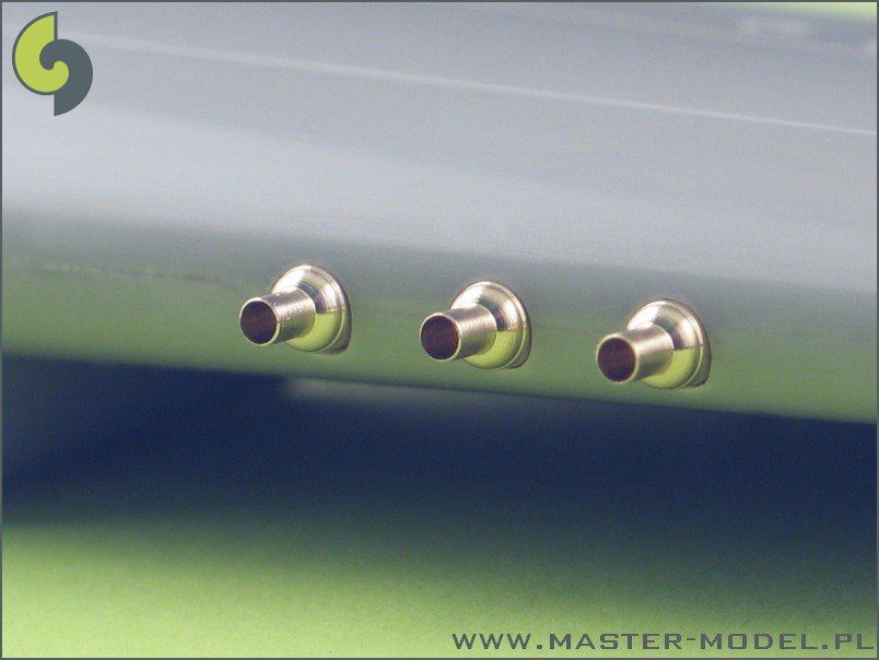 Master AM-48-025 P-40 E-N - fairings with blast tubes for .50cal Browning (6pcs) 1/48 – immagine 6