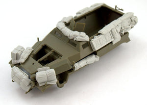 Panzer Art RE35-496 Stowage set for Sd.Kfz 251C 1/35 – immagine 2