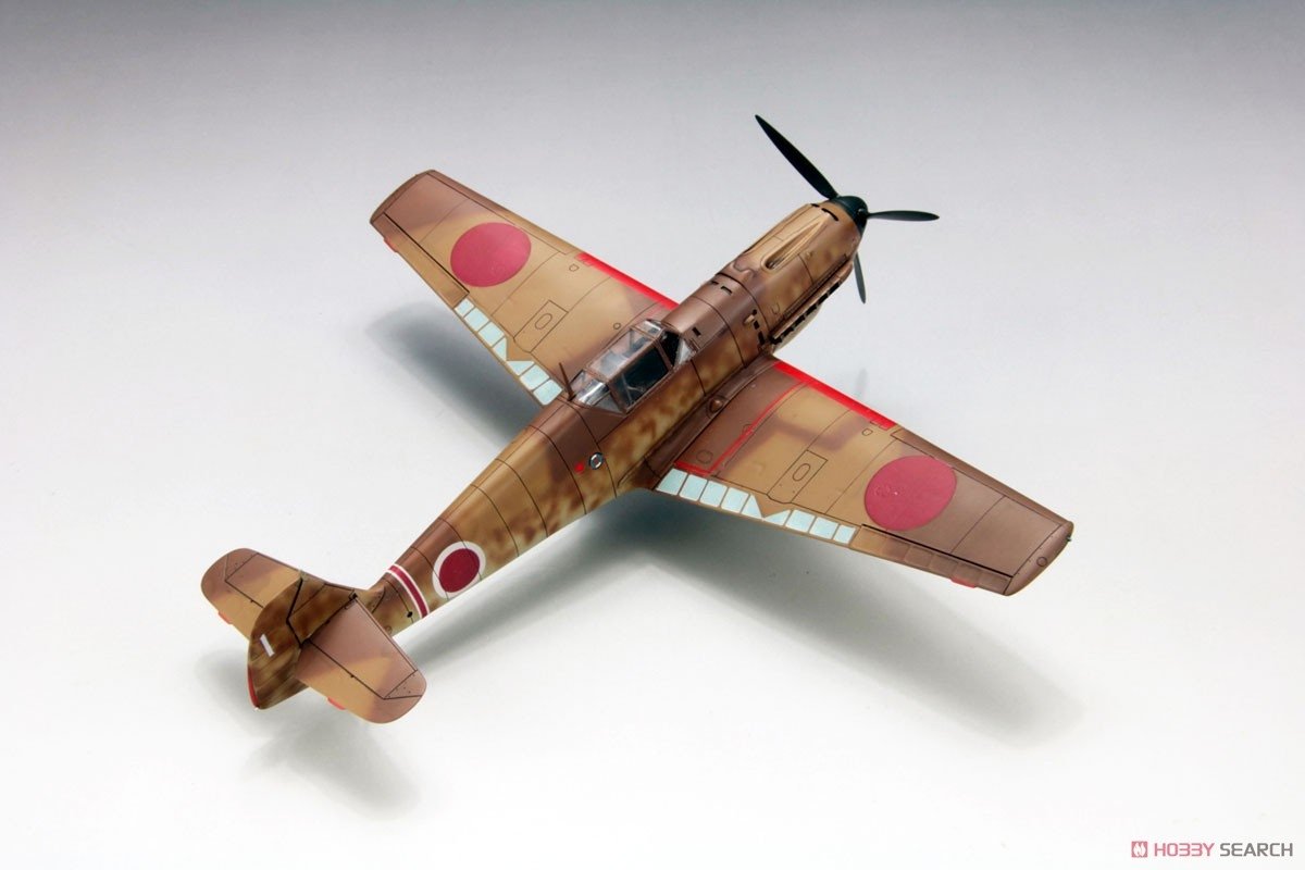 FineMolds 48995 Bf 109 E-7 « Armée japonaise » avec équipage au sol et équipement 1/48 – image 4