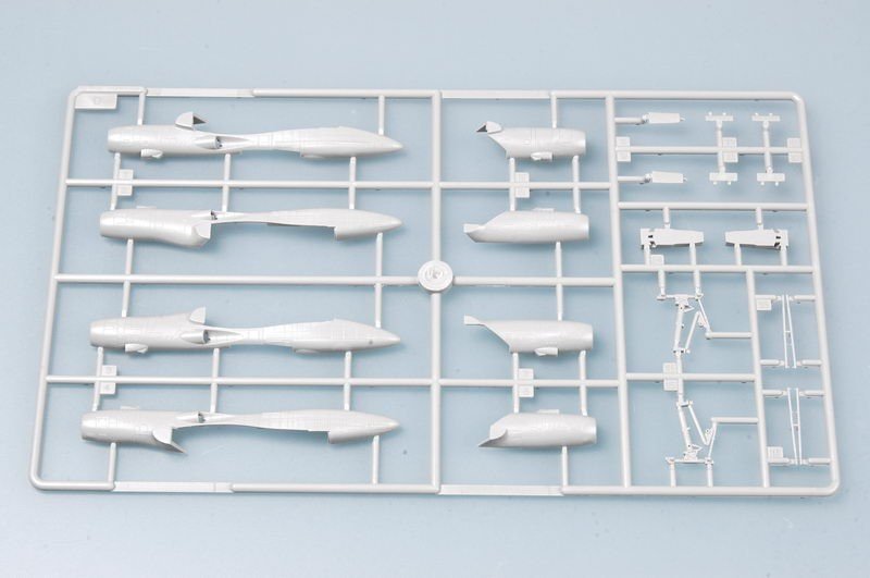 Trumpeter 03904 TU-95MS Bear-H 1/144 – image 7