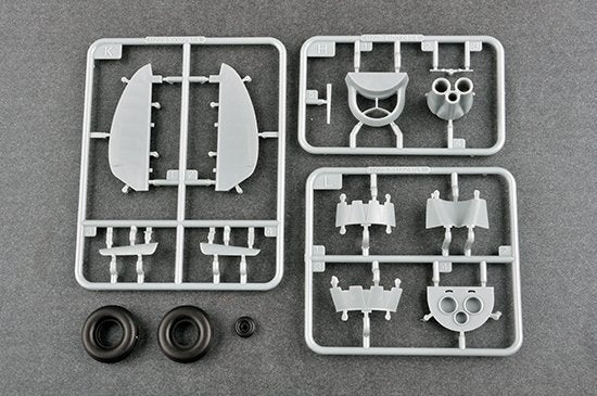 Trumpeter 02212 P-40N War Hawk 1/32 – immagine 8