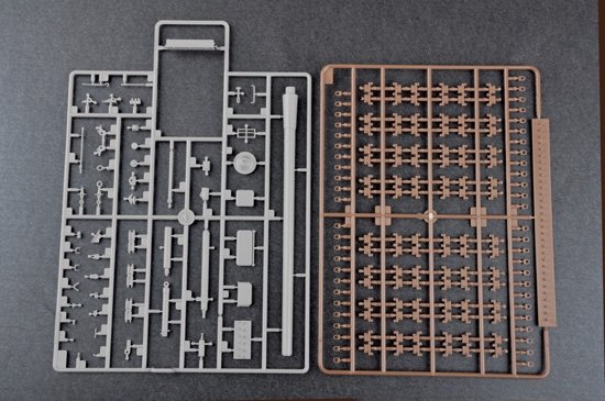Trumpeter 05592 Soviet 2S7M Self-Propelled Gun 1/35 – immagine 9