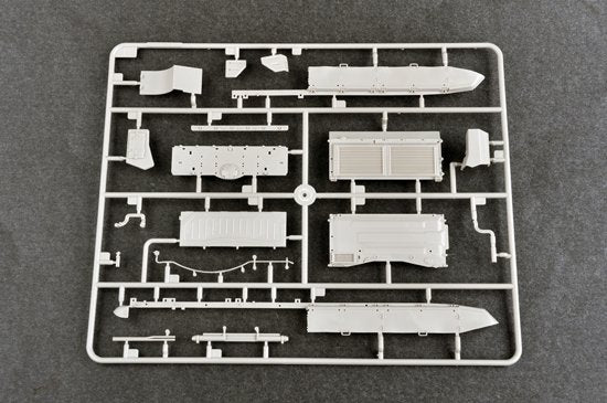 Trumpeter 09507 Char de combat principal russe T-72B2 (ROGATKA) 1/35 – image 7