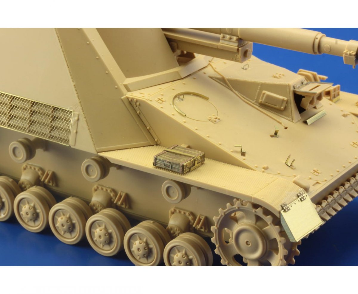 Eduard 36266 Nashorn 1/35 Tamiya – imagen 4