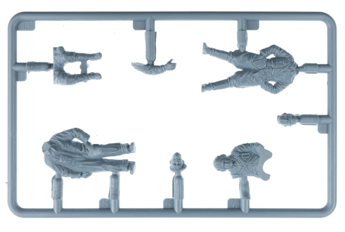Mini Art 49022 Finnish and Soviet Pilots - 6 figures 1/48