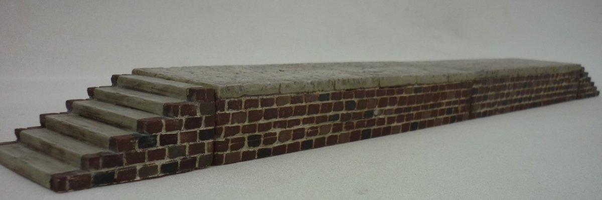 RT-Diorama 35246 Railroad Platform 1/35 – imagen 3
