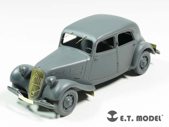 E.T. Model E35-229 WWII CITROEN Traction 11CV Staff Car (For TAMIYA 35301) 1/35 – immagine 2