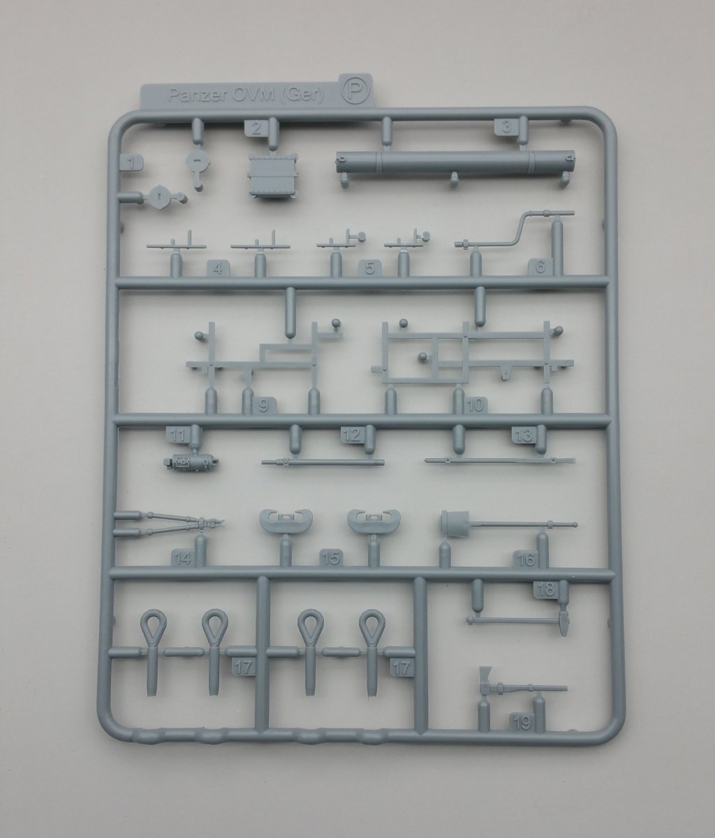 Amusing Hobby 35A021 Jagdpanzer 38(D) 1/35 – immagine 7