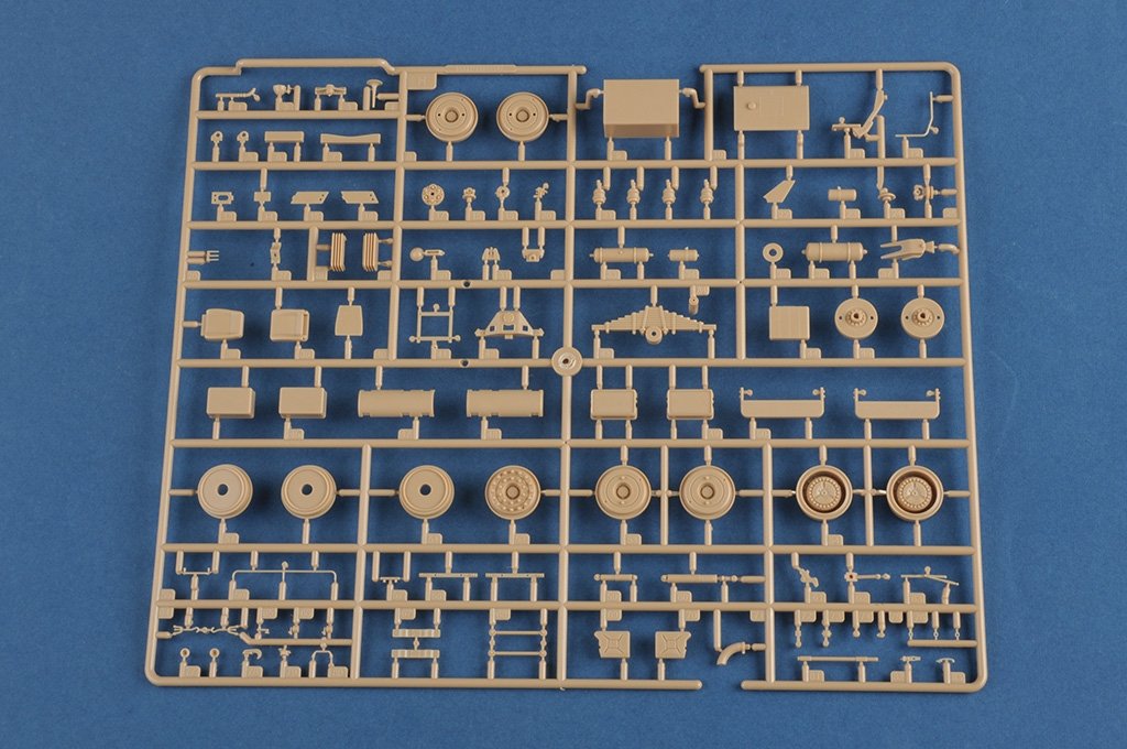Hobby Boss 85527 Scammell Commander with 62 tonne Crane Fruehauf semi-trailer 1/35 – immagine 17