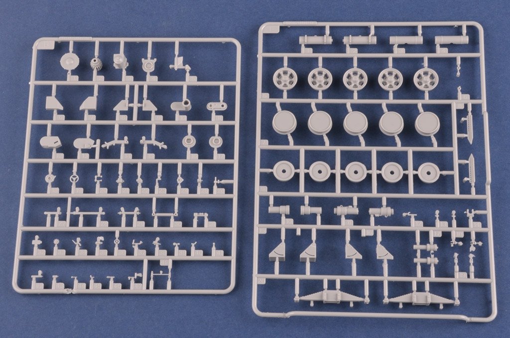 Hobby Boss 84545 German 12.8cm FLAK 40 1/35 – Bild 11