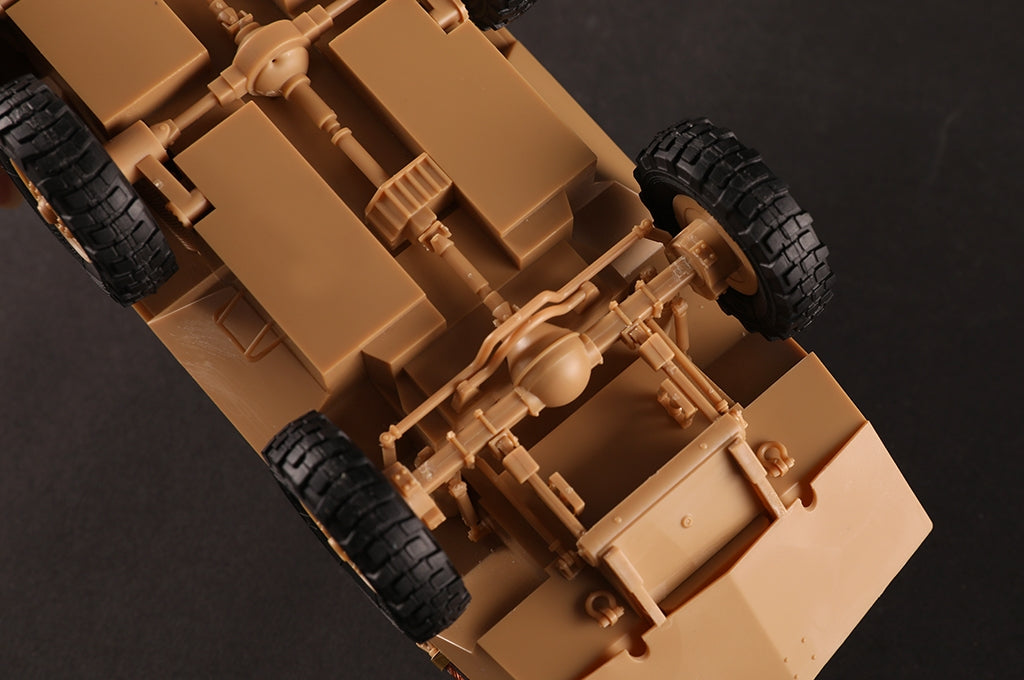 Hobby Boss 84573 LAV300 Canon Cockerill 90 mm 1/35 – image 23
