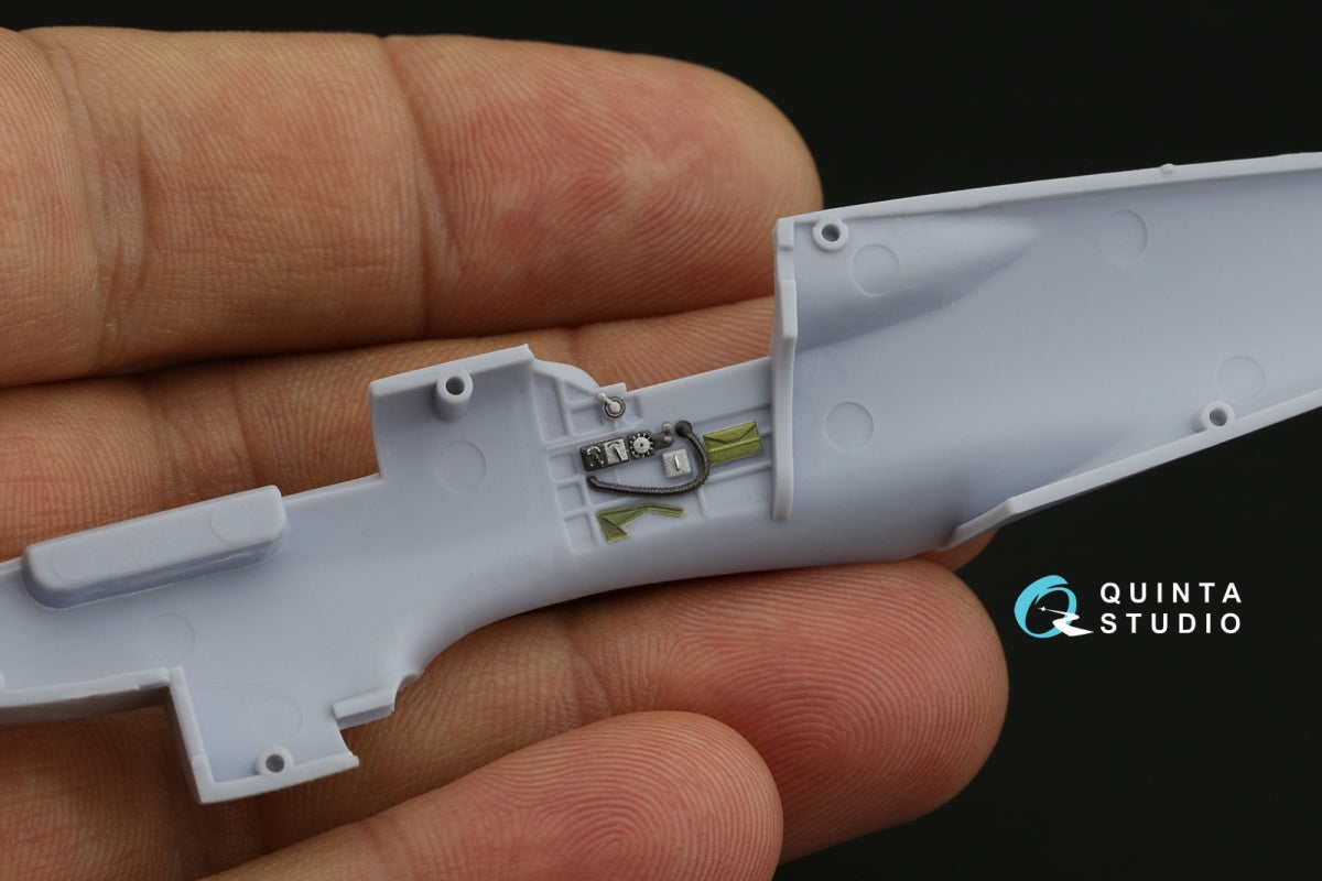 Quinta Studio QD72133 P-40B 3D-Printed coloured Interior on decal paper (Airfix) 1/72 – Bild 4
