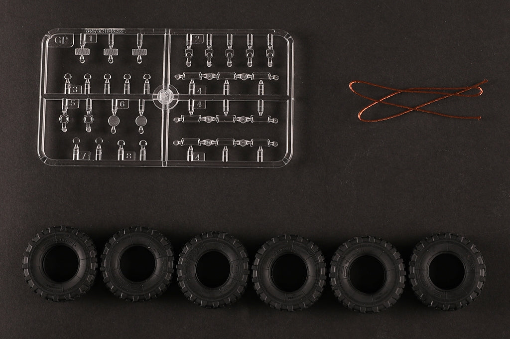 Hobby Boss 84573 LAV300 Canon Cockerill 90 mm 1/35 – image 9