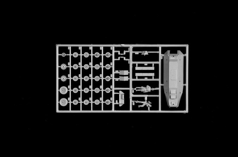 Italeri 7079 Sd.Kfz. 251/10 1/72 – image 7