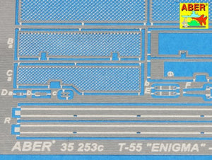 Aber 35253 Iraqi Medium Tank T-55 ENIGMA - vol.1 - basic set 1/35 – immagine 6