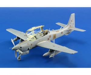 Eduard 48820 EMB-314 Super Tucano exterior HOBBY BOSS 1/48 – image 3