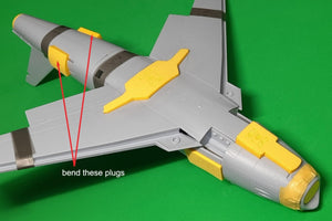 Omask 748110 Bouchons de puits de train d&amp;#39;atterrissage pour F-86F Saber (pour Airfix) 1/48 – image 2