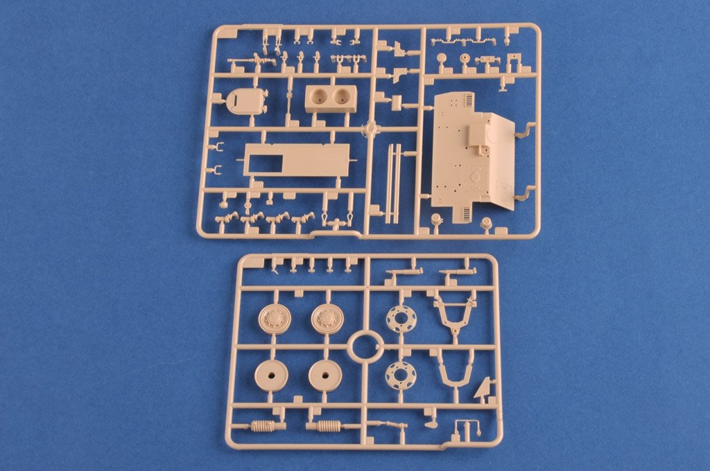 Hobby Boss 84505 PLA ZTL-11 1/35 – image 6