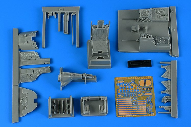 Aires 2264 A-1J Skyraider cockpit set 1/32 Zoukei Mura