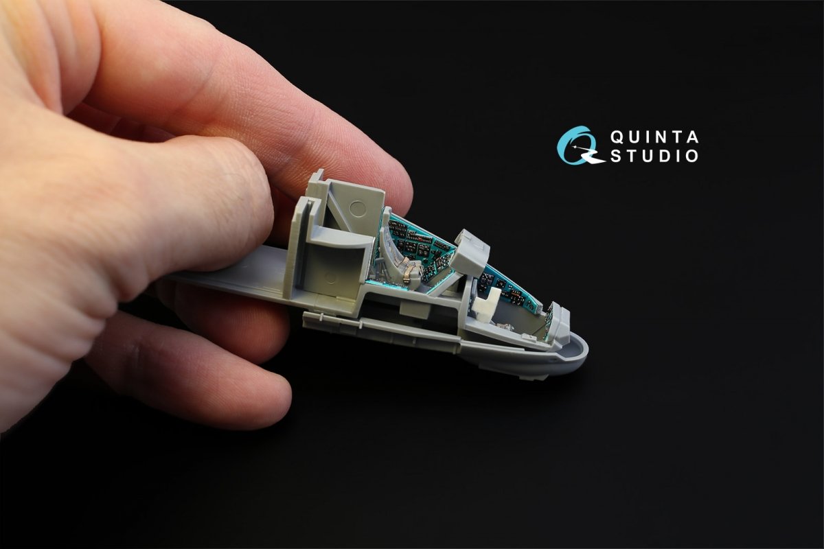 Quinta Studio QD72018 Mi-24P 3D-Printed &amp;amp; coloured Interior on decal paper (for Zvezda kit) 1/72 – immagine 6