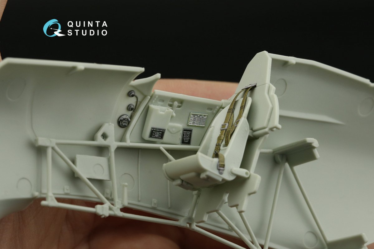 Quinta Studio QD32139 Hawker Hurricane Mk.IIb 3D-Printed &amp;amp; coloured Interior on decal paper (Revell) 1/32 – zdjęcie 6
