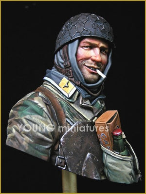 Young Miniatures YM1828 German Fallschirmjager Ardennes 1944 1/10 – image 3