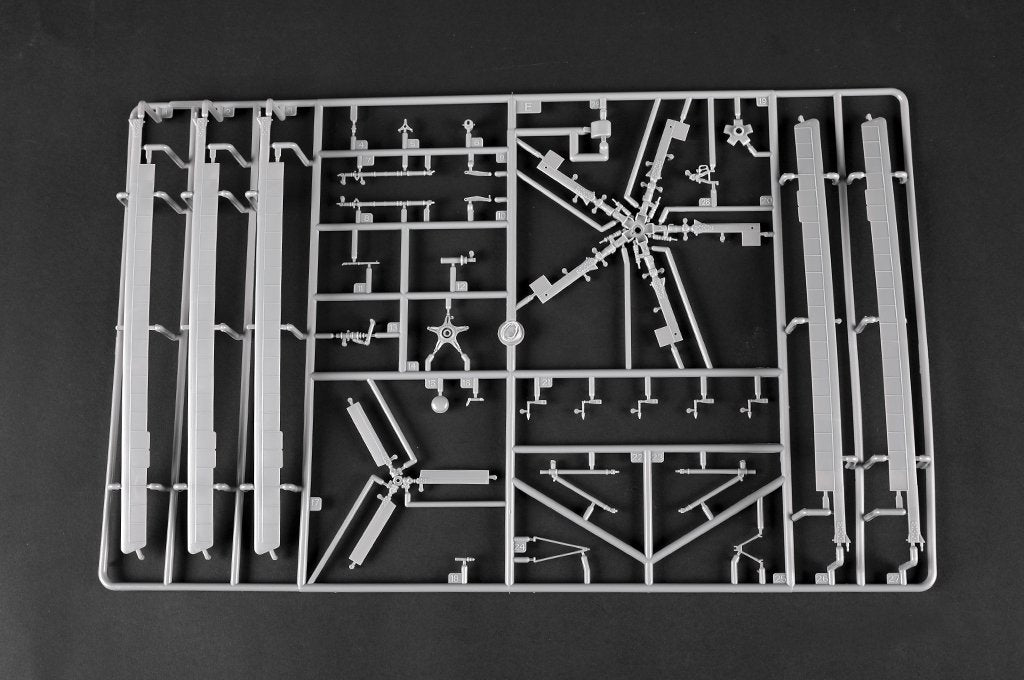 Trumpeter 05814 Mi-17 Hip-H 1/48 – imagen 16
