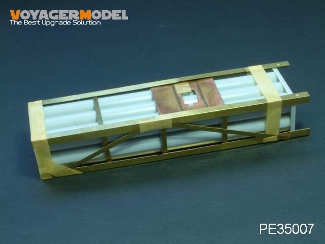 Voyager Model PE35007 M26 227mm Rocket Pods PE Update 1/35 – imagen 2