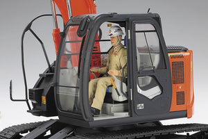 Hasegawa WM01 Excavatrice Hitachi Axe Z 135 US (1/35) – image 4